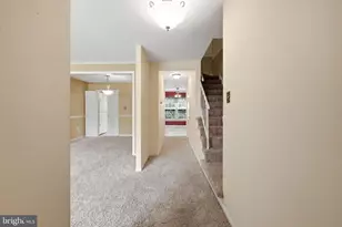 9937 Whitewater Dr, Burke, VA 22015 - Photo 5