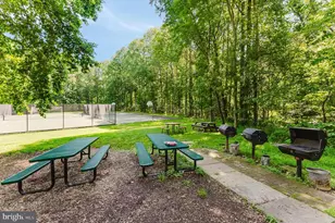 11232 Chestnut Grove Square, Reston, VA 20190 - Photo 11