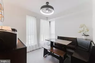 11232 Chestnut Grove Square, Reston, VA 20190 - Photo 17