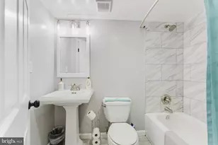 11232 Chestnut Grove Square, Reston, VA 20190 - Photo 5