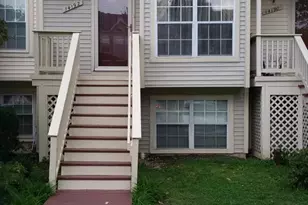 14192 Autumn Cir, Centreville, VA 20121 - Photo 1