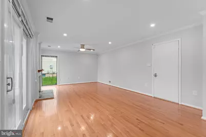 8952 Kenilworth Drive, Burke, VA 22015 - Photo 19