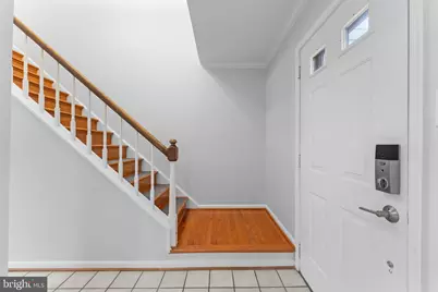 8952 Kenilworth Drive, Burke, VA 22015 - Photo 5