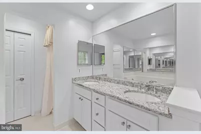 8952 Kenilworth Drive, Burke, VA 22015 - Photo 33