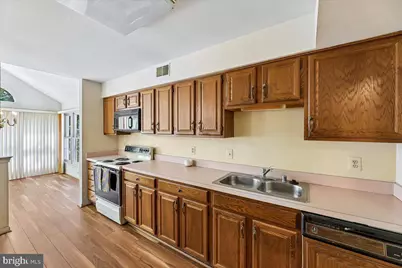 1569 Church Hill Place, Reston, VA 20194 - Photo 11