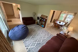 9826 Wolcott Dr, Burke, VA 22015 - Photo 5