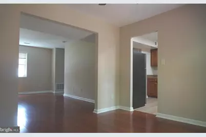 5104 Arrit Court, Burke, VA 22015 - Photo 7