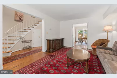 8220 Carrleigh Parkway #11, Springfield, VA 22152 - Photo 5