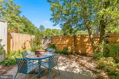 8220 Carrleigh Parkway #11, Springfield, VA 22152 - Photo 23
