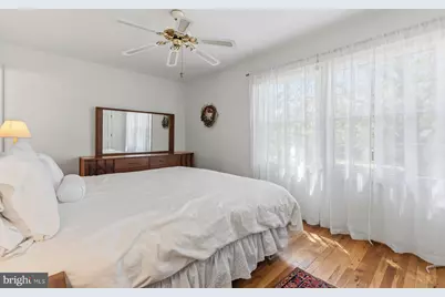 8220 Carrleigh Parkway #11, Springfield, VA 22152 - Photo 15