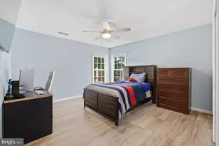 8619 Oak Chase Cir, Fairfax Station, VA 22039 - Photo 29