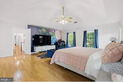 8619 Oak Chase Circle, Fairfax Station, VA 22039 - Photo 17