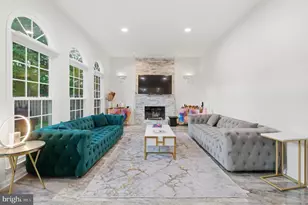 8619 Oak Chase Cir, Fairfax Station, VA 22039 - Photo 3
