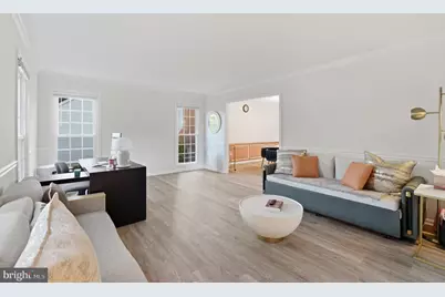 8619 Oak Chase Circle, Fairfax Station, VA 22039 - Photo 11