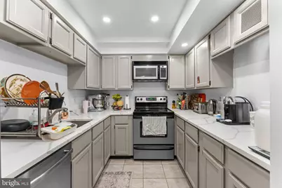 7720 Tremayne Place #111, McLean, VA 22102 - Photo 11