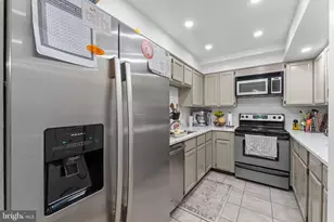 7720 Tremayne Pl, McLean, VA 22102 - Photo 3