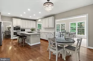 5841 Saddle Downs Pl, Centreville, VA 20120 - Photo 33
