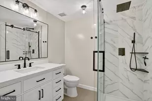 2922 Bridgehampton Ct, Falls Church, VA 22042 - Photo 17