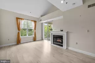 1641 International Dr, McLean, VA 22102 - Photo 7