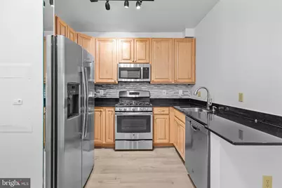 1641 International Drive #412, McLean, VA 22102 - Photo 3