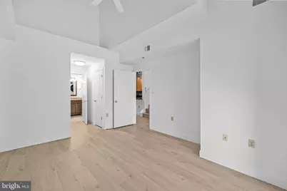 1641 International Drive #412, McLean, VA 22102 - Photo 17