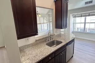 5940 Founders Hill Dr, Alexandria, VA 22310 - Photo 7