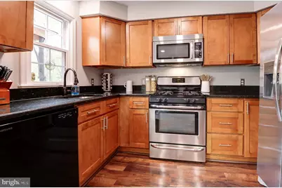 7832 Gum Springs Village Drive, Alexandria, VA 22306 - Photo 11