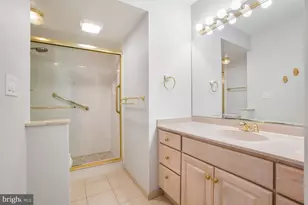 5904 Mt Eagle Dr, Alexandria, VA 22303 - Photo 29