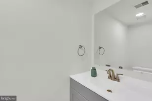 5629 Rapid Run Ct, Burke, VA 22015 - Photo 15