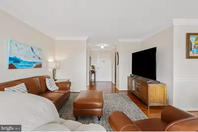 5904 Mount Eagle Drive #516, Alexandria, VA 22303 - Photo 7