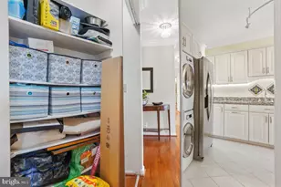 5904 Mt Eagle Dr, Alexandria, VA 22303 - Photo 15