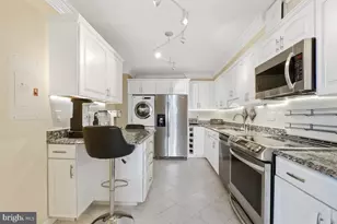 5904 Mt Eagle Dr, Alexandria, VA 22303 - Photo 11