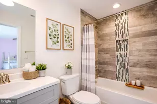 7313 Byrneley Ln, Annandale, VA 22003 - Photo 23