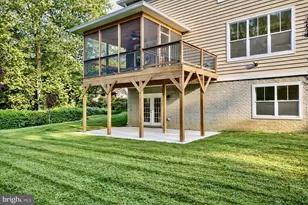 7313 Byrneley Ln, Annandale, VA 22003 - Photo 39