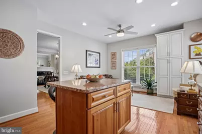 5989 Grand Pavilion Way, Alexandria, VA 22303 - Photo 9