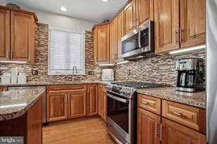 5989 Grand Pavilion Way, Alexandria, VA 22303 - Photo 5