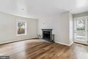 10248 Appalachian Cir, Oakton, VA 22124 - Photo 17