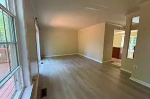 6458 Autumn Glen Ct, Alexandria, VA 22312 - Photo 5