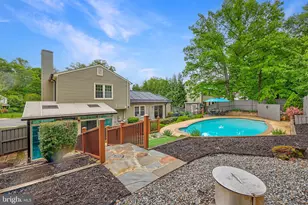 8311 Timber Brook Ln, Springfield, VA 22153 - Photo 13