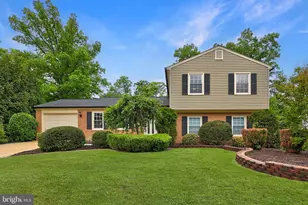8311 Timber Brook Ln, Springfield, VA 22153 - Photo 3