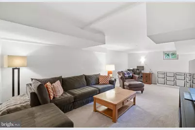 7914 Bainbridge Road, Alexandria, VA 22308 - Photo 19