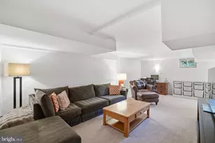 7914 Bainbridge Rd, Alexandria, VA 22308 - Photo 19