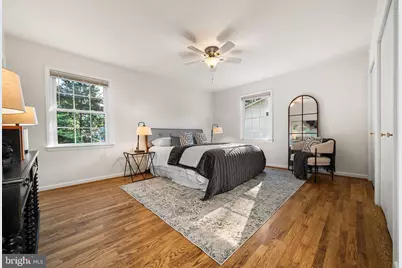 914 Waynewood Boulevard, Alexandria, VA 22308 - Photo 25