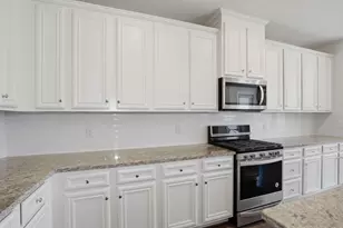 13367 Launders St, Herndon, VA 20171 - Photo 33