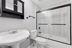 8317 Brookvale Ct, Springfield, VA 22153 - Photo 23