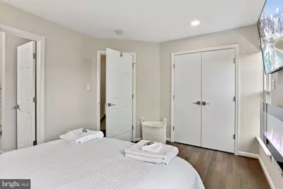 8078 Sebon Drive, Vienna, VA 22180 - Photo 23