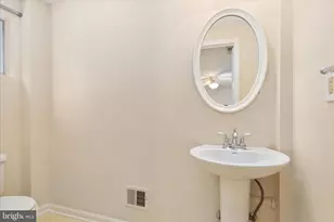 2406 Claremont Dr, Falls Church, VA 22043 - Photo 25