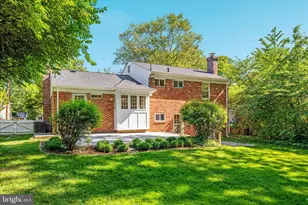 2406 Claremont Dr, Falls Church, VA 22043 - Photo 39