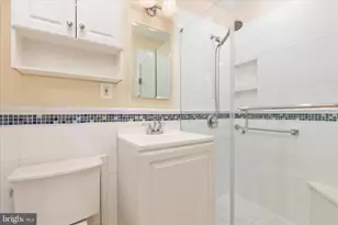 2406 Claremont Dr, Falls Church, VA 22043 - Photo 15