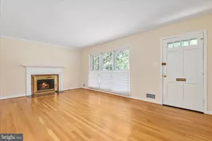 2406 Claremont Dr, Falls Church, VA 22043 - Photo 5